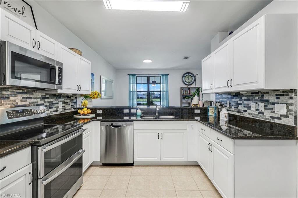 15239 Summit Place CIR # 246, NAPLES FL 34119-13