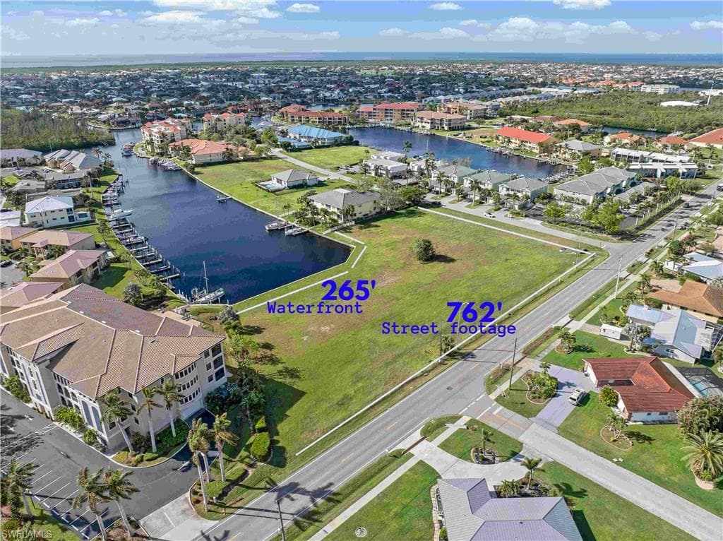 1359 Aqui Esta DR, PUNTA GORDA FL 33950-1
