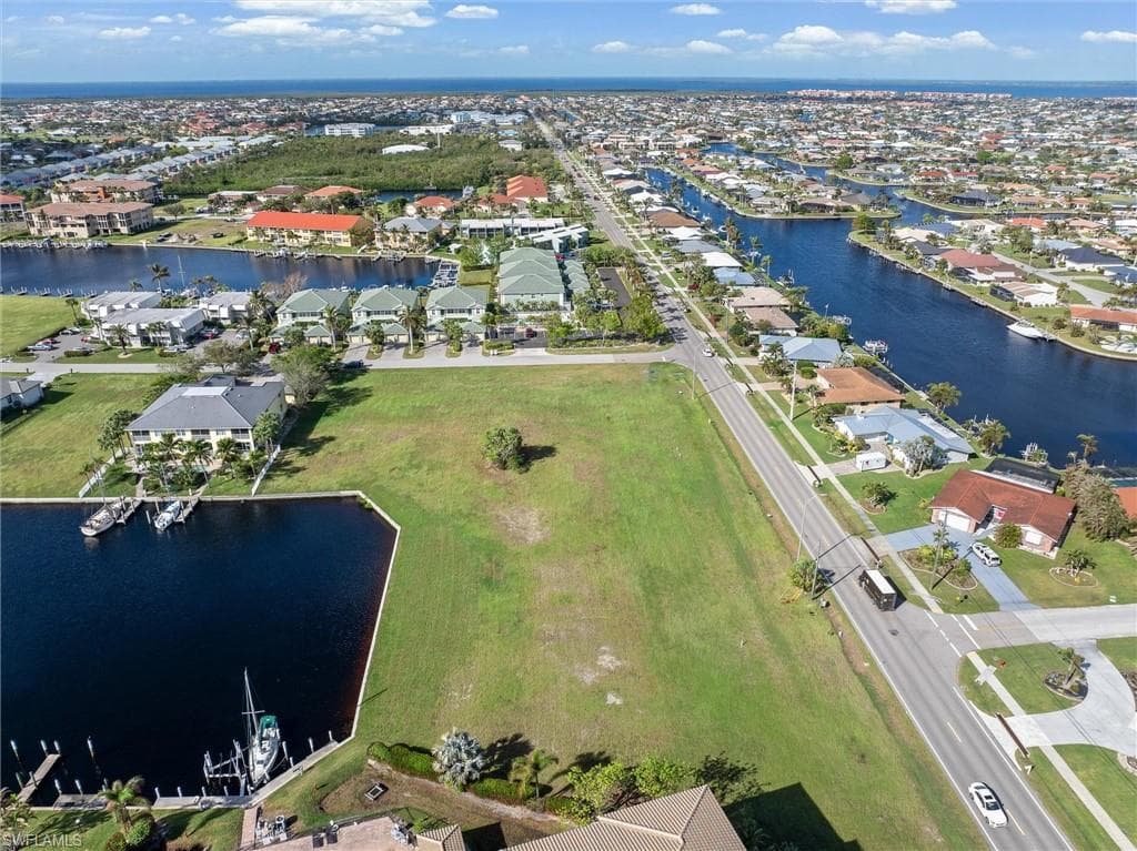 1359 Aqui Esta DR, PUNTA GORDA FL 33950-4