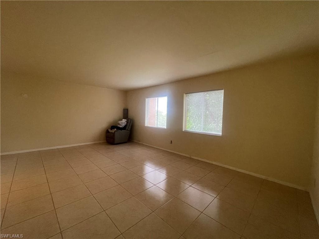 2366 E Mall DR # 521, FORT MYERS FL 33901-11