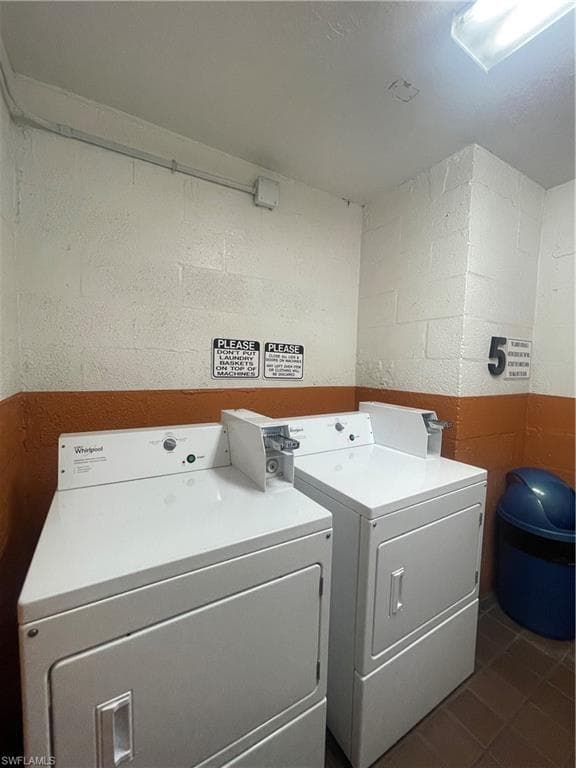 2366 E Mall DR # 521, FORT MYERS FL 33901-24