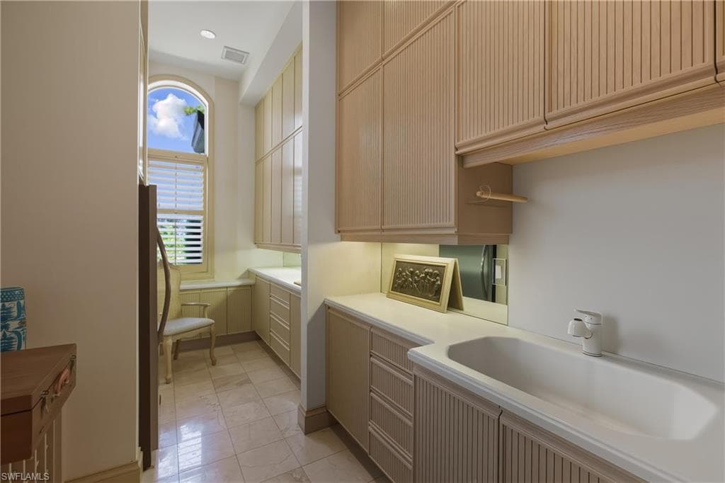 15548 Fiddlesticks BLVD, FORT MYERS FL 33912-24