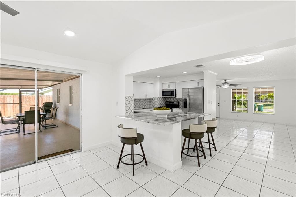 4220 Pearl Harbor DR, NAPLES FL 34112-7
