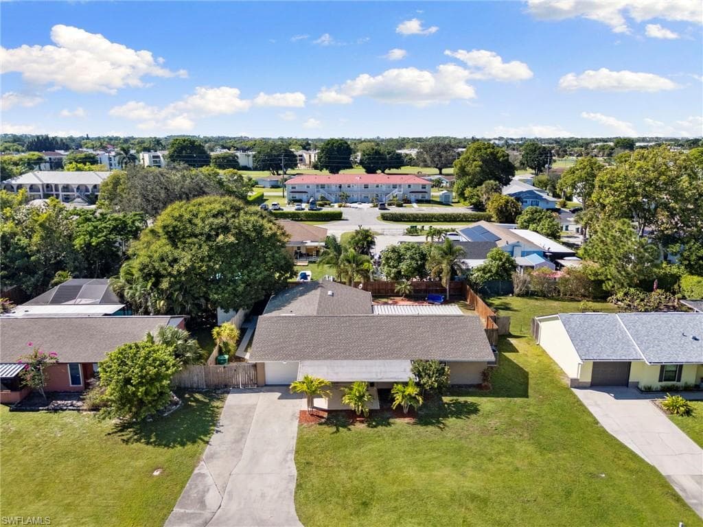 4220 Pearl Harbor DR, NAPLES FL 34112-24