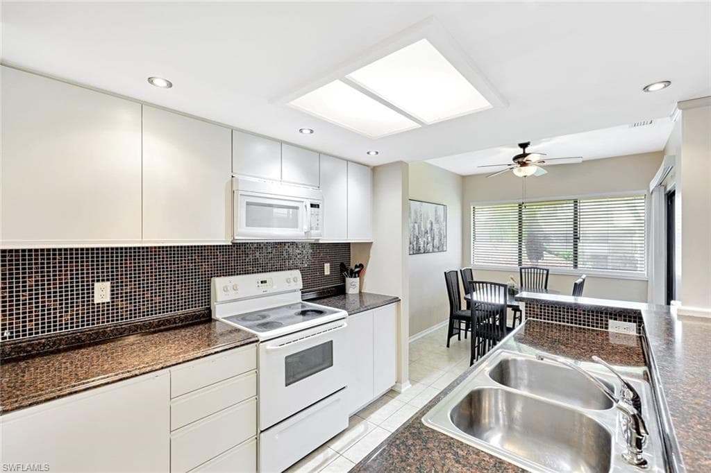 64 4th ST # B201, BONITA SPRINGS FL 34134-4