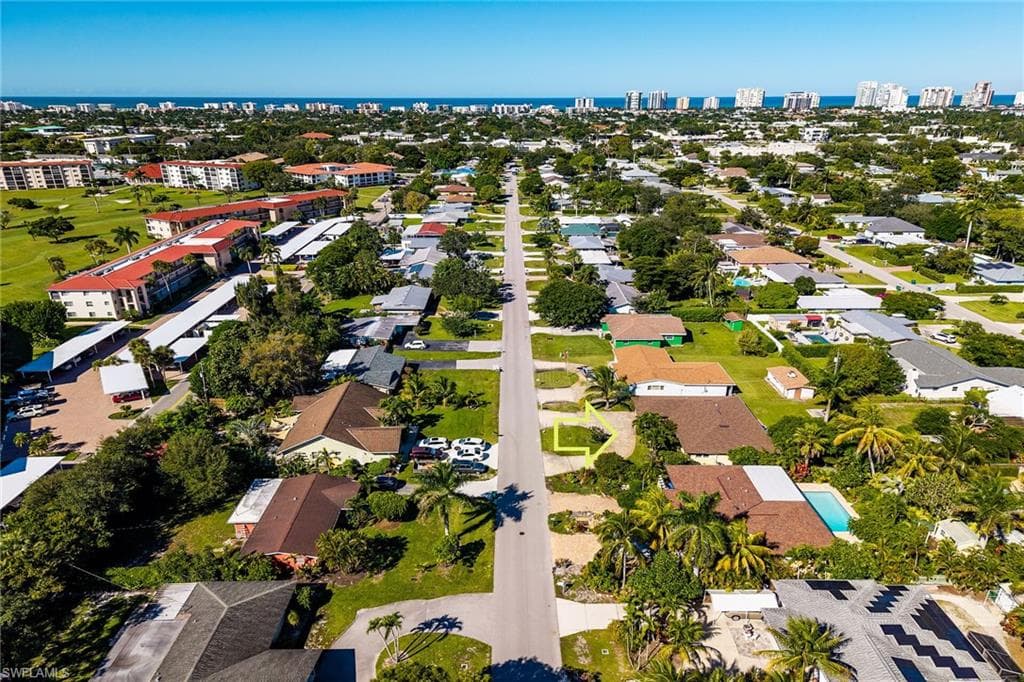 1337 Wisconsin DR, NAPLES FL 34103-30