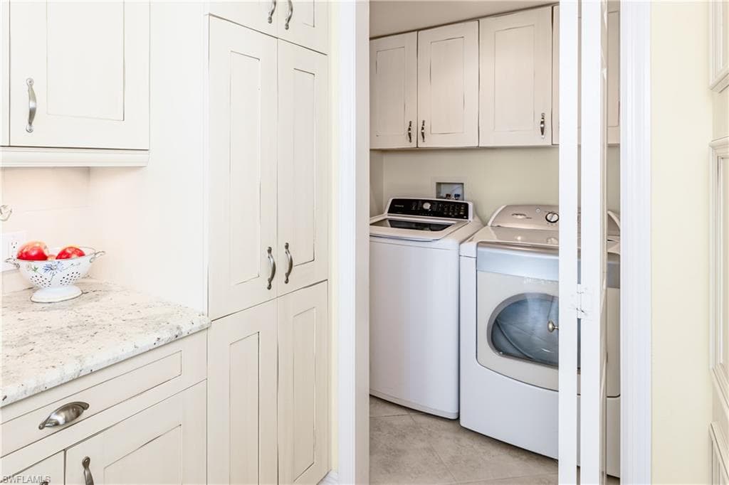 1070 S Collier BLVD # 203, MARCO ISLAND FL 34145-22