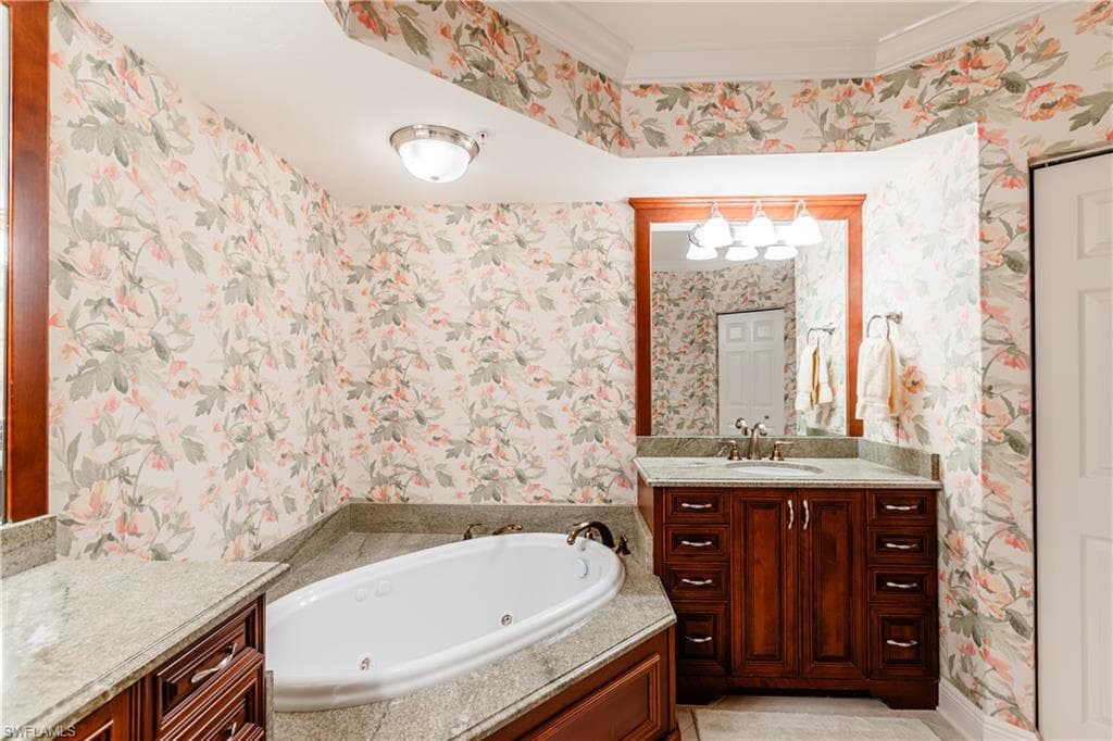 1070 S Collier BLVD # 203, MARCO ISLAND FL 34145-19