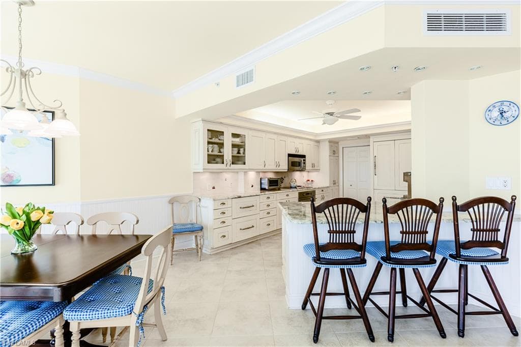 1070 S Collier BLVD # 203, MARCO ISLAND FL 34145-10