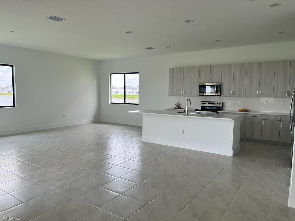 5101 Isidora LN, AVE MARIA FL 34142-7