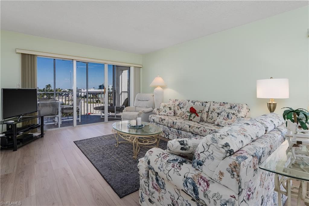 6900 ESTERO BLVD # 401, FORT MYERS BEACH FL 33931-6