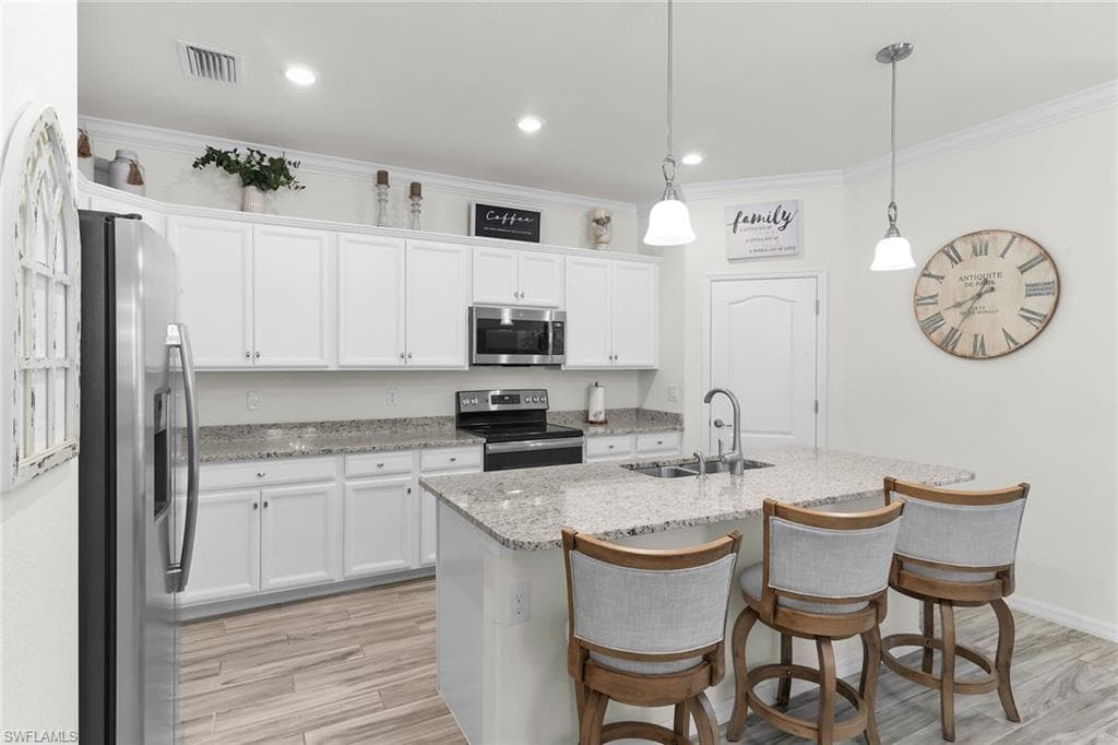 15556 Pascolo LN, FORT MYERS FL 33908-10