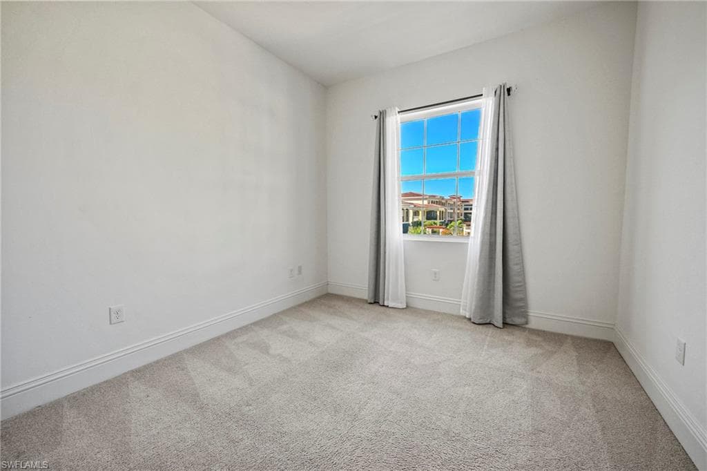 21460 Strada Nuova CIR # B307, ESTERO FL 33928-22