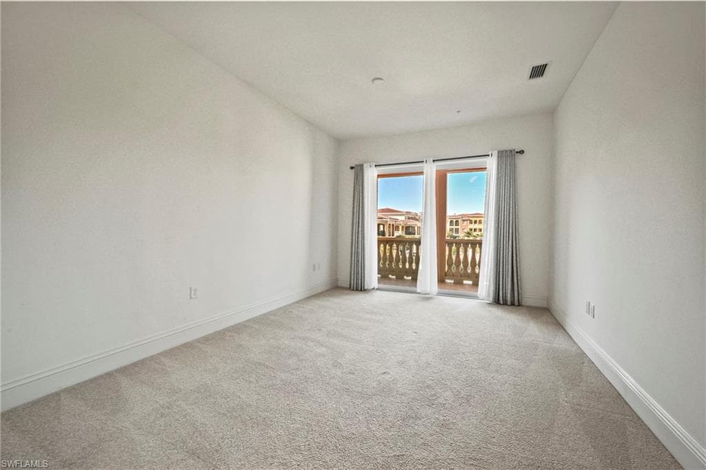 21460 Strada Nuova CIR # B307, ESTERO FL 33928-16