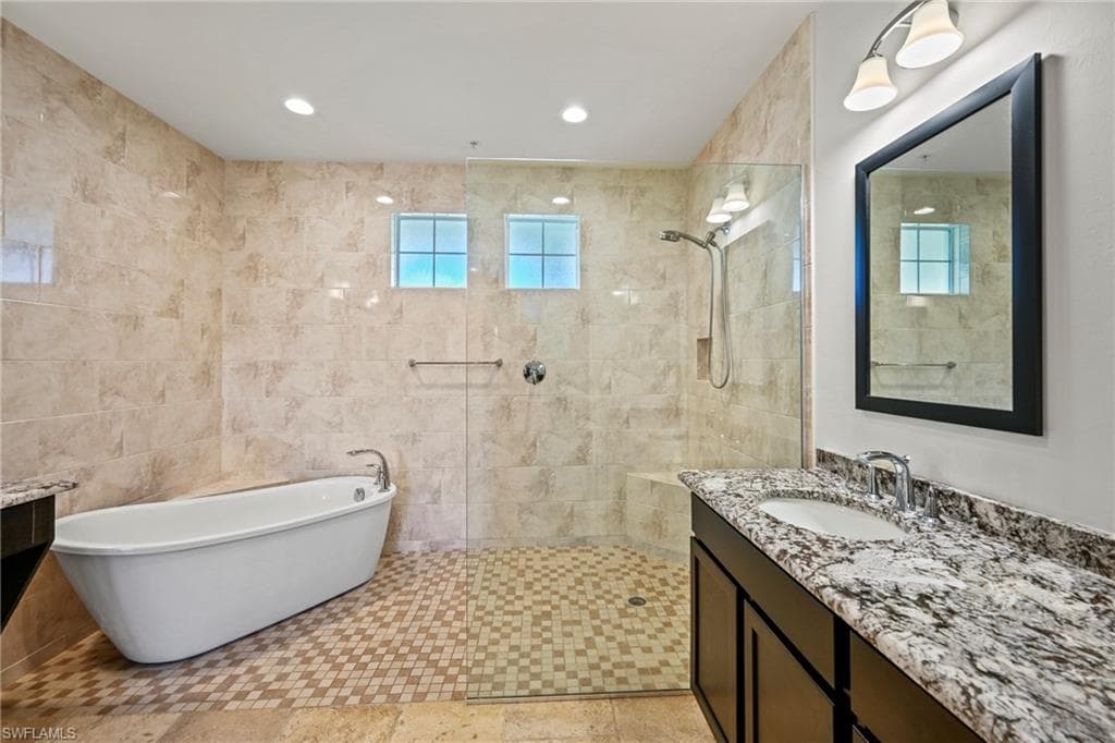 21460 Strada Nuova CIR # B307, ESTERO FL 33928-19