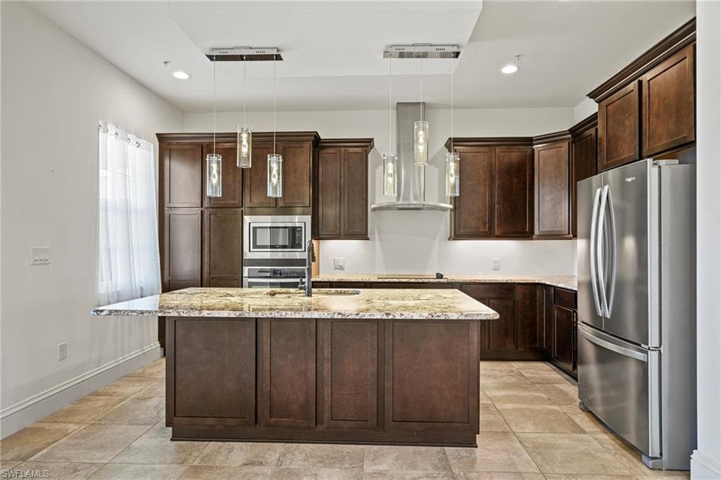 21460 Strada Nuova CIR # B307, ESTERO FL 33928-10