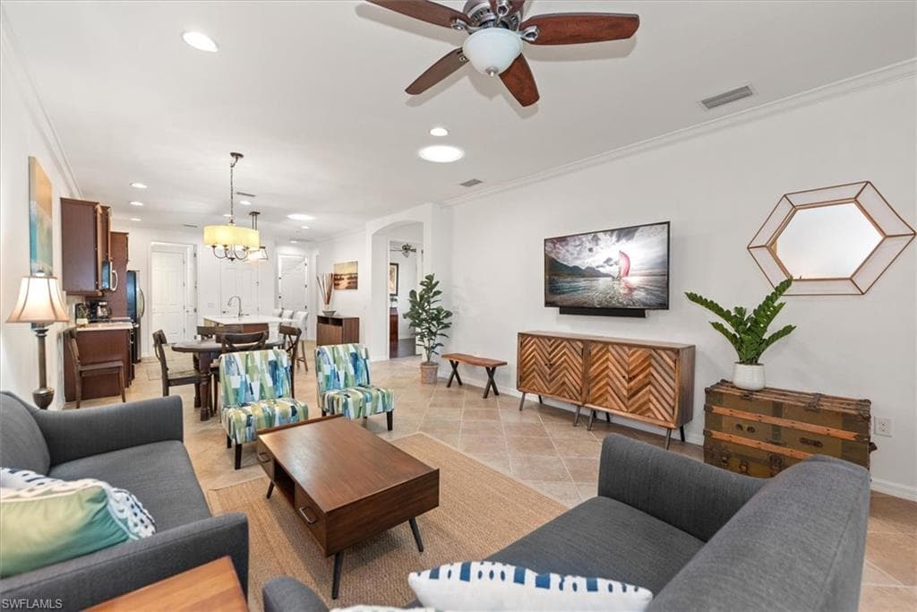 11086 St Roman WAY, BONITA SPRINGS FL 34135-4