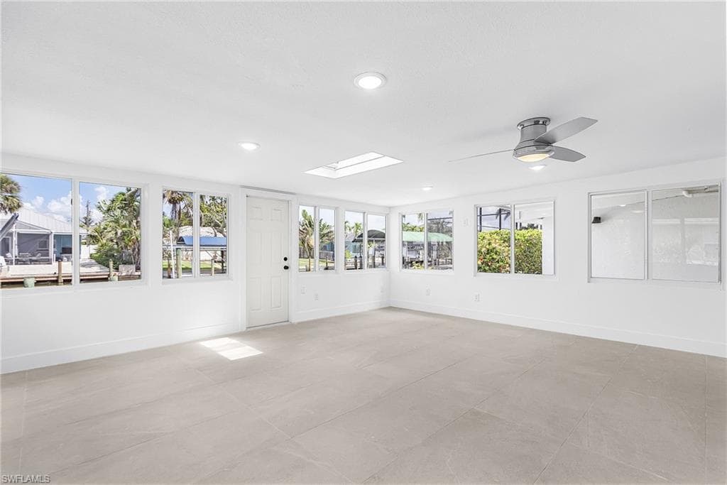 331 Washington CT, FORT MYERS BEACH FL 33931-15