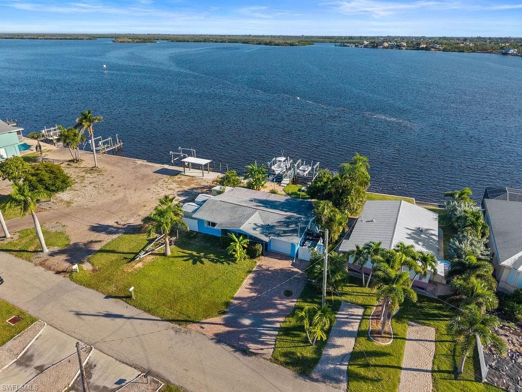 2504 Bayshore DR-29