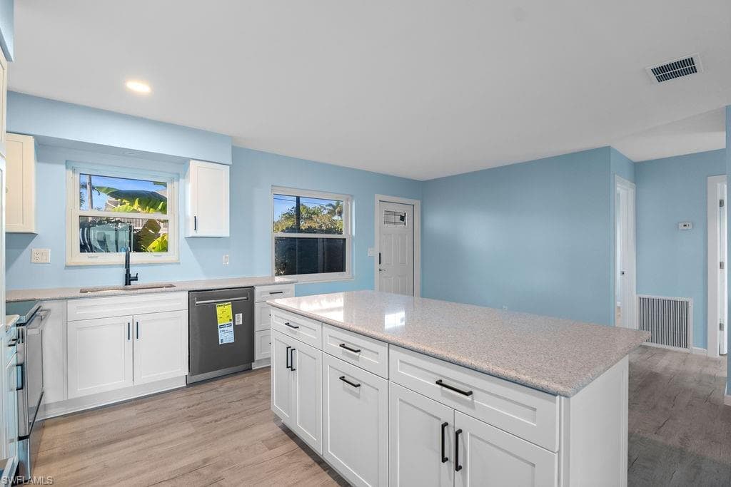 2504 Bayshore DR-9