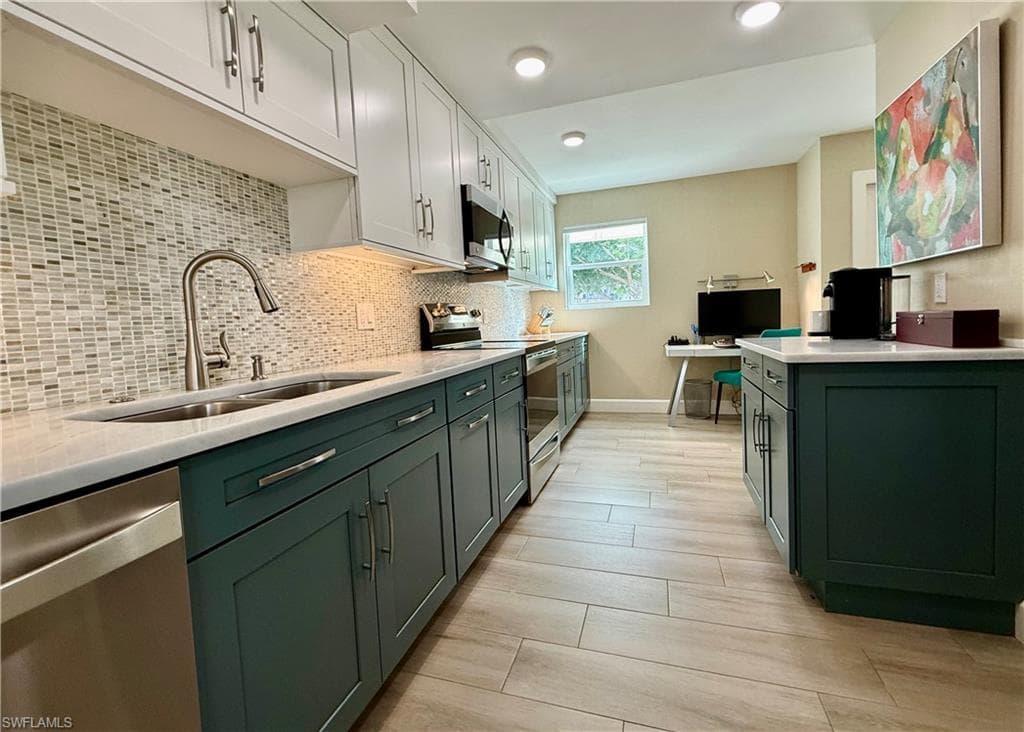 800 River Point DR # 534, NAPLES FL 34102-7