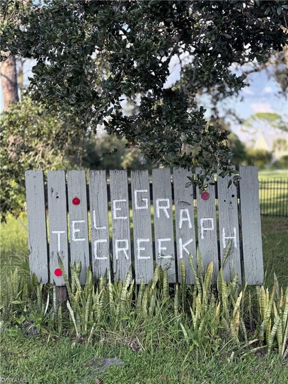 18511 Telegraph Creek LN, ALVA FL 33920-1