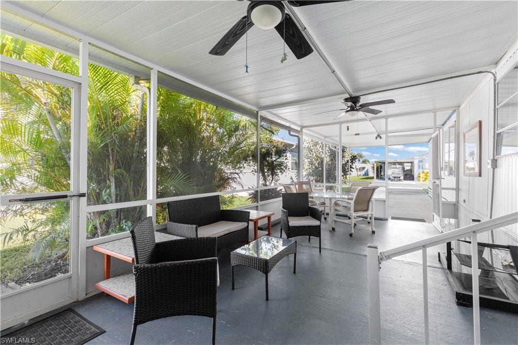 123 Cedar LN # 42, NAPLES FL 34114-5
