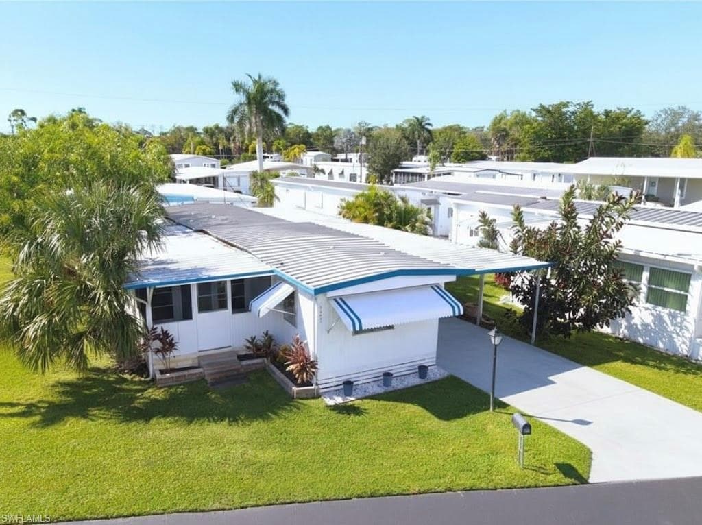123 Cedar LN # 42, NAPLES FL 34114-8