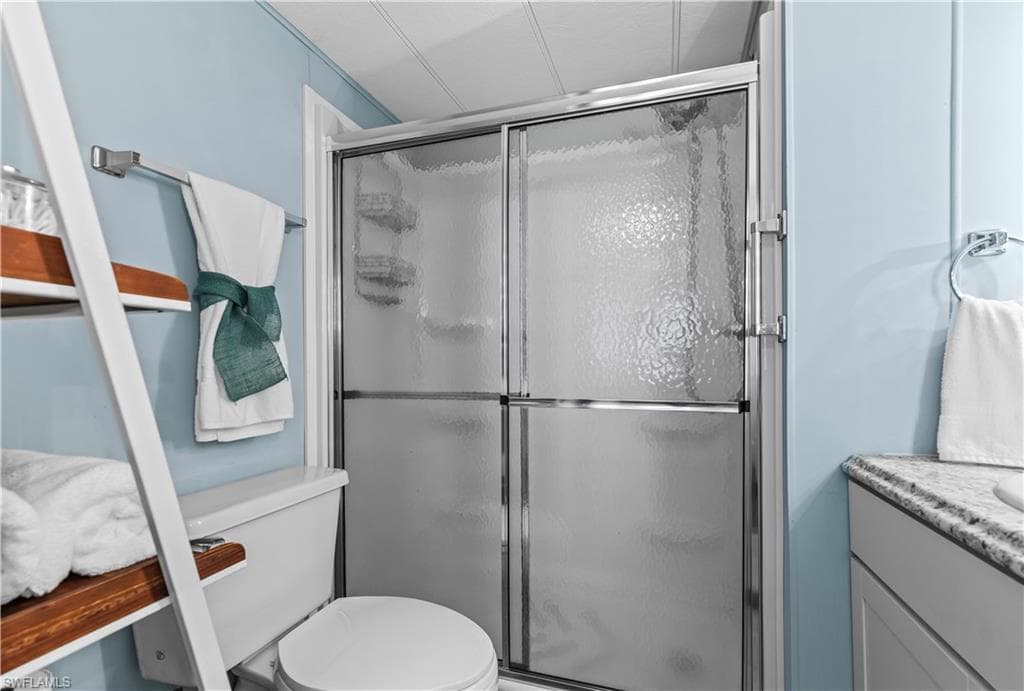 123 Cedar LN # 42, NAPLES FL 34114-17
