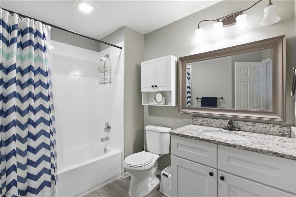 8461 Village Edge CIR # 2, FORT MYERS FL 33919-27