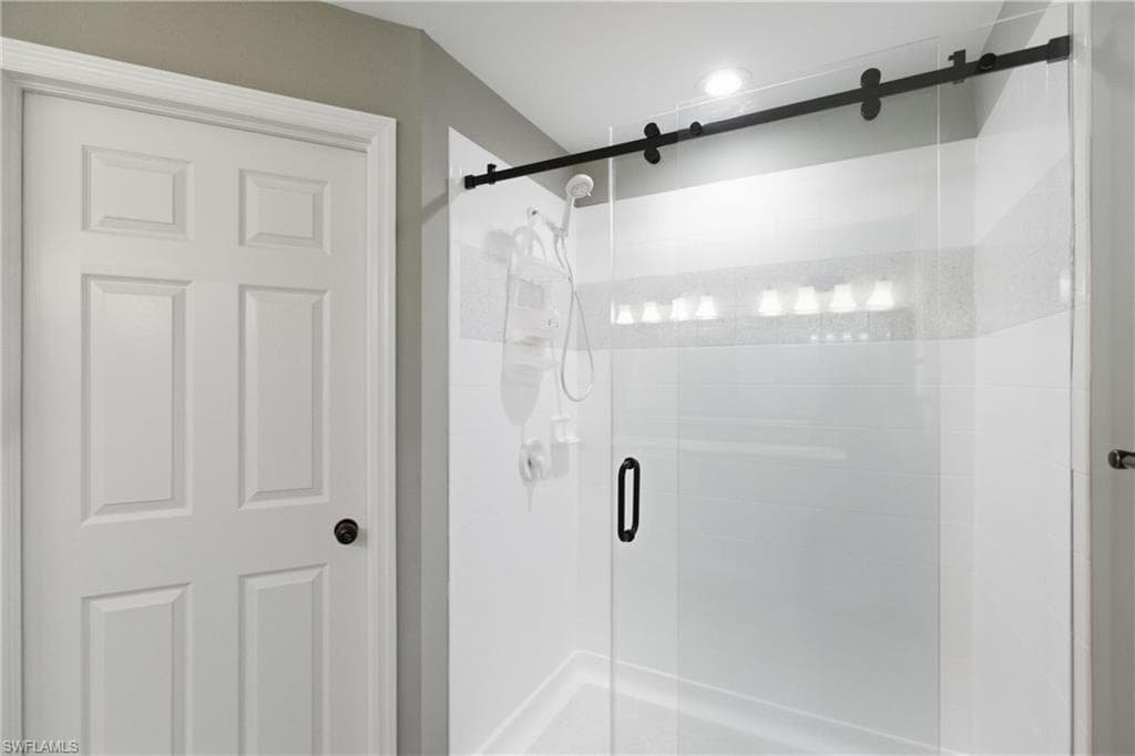 8461 Village Edge CIR # 2, FORT MYERS FL 33919-23