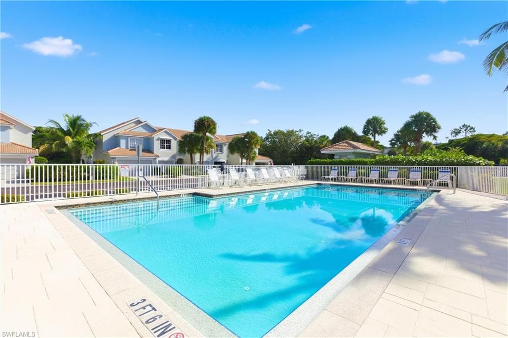 8461 Village Edge CIR # 2, FORT MYERS FL 33919-39