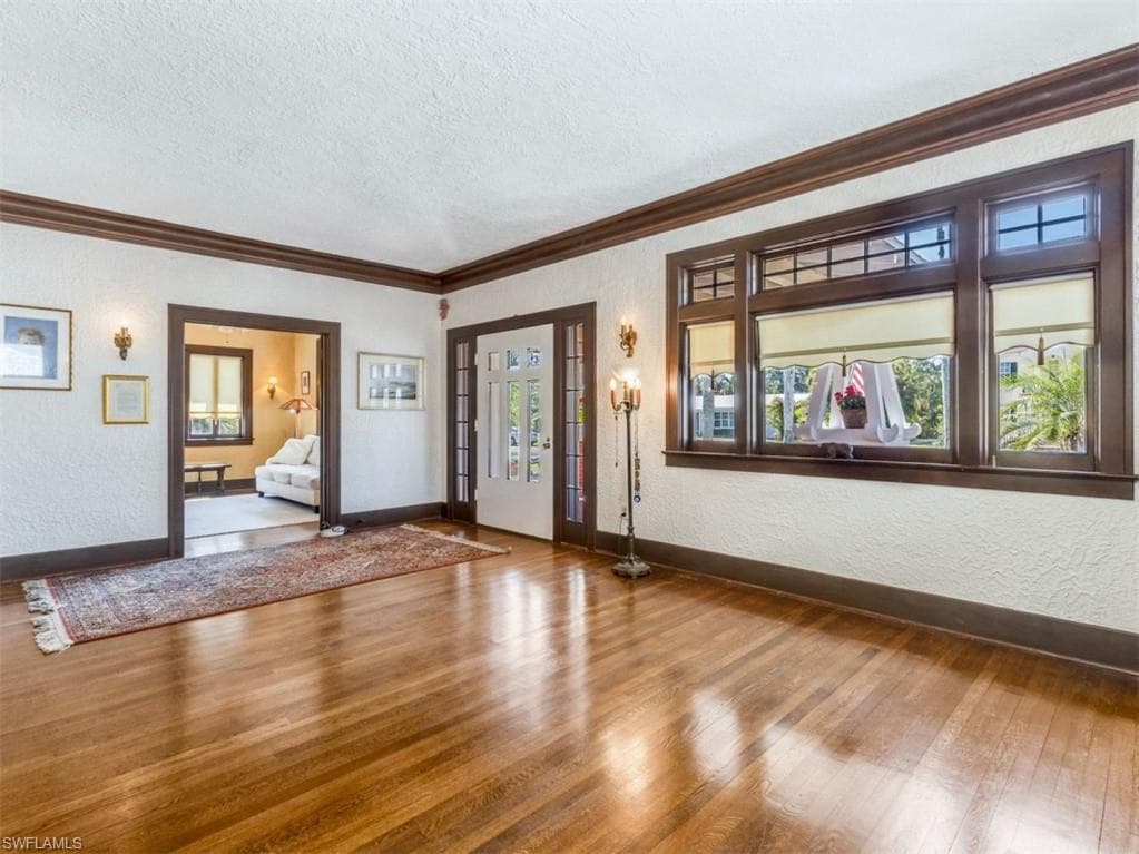 1249 Osceola DR, FORT MYERS FL 33901-7