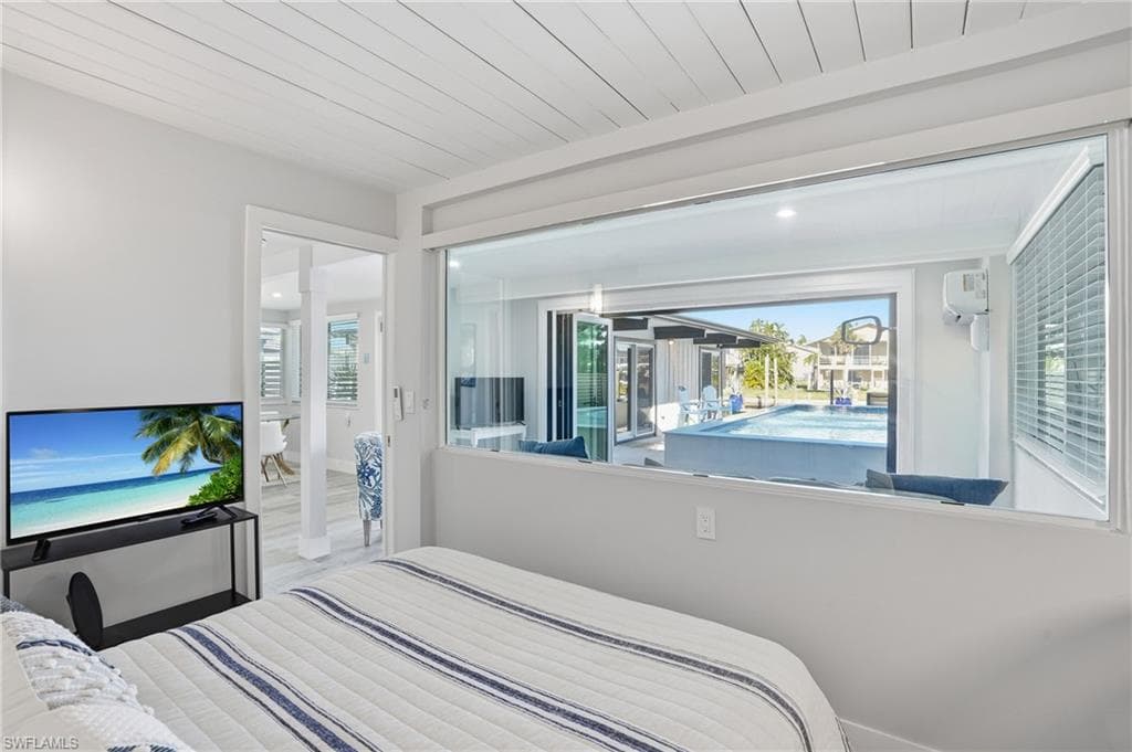 239 Curlew ST, FORT MYERS BEACH FL 33931-22