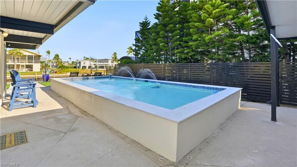 239 Curlew ST, FORT MYERS BEACH FL 33931-31