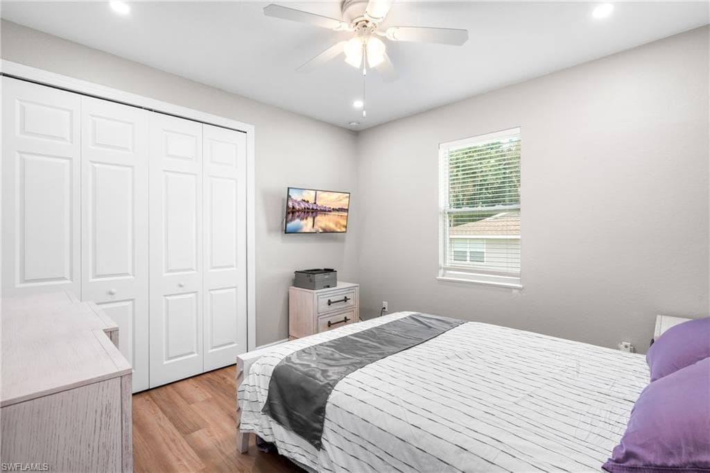 10004 Connecticut ST, BONITA SPRINGS FL 34135-21