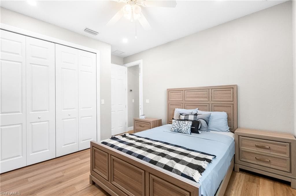 10004 Connecticut ST, BONITA SPRINGS FL 34135-19