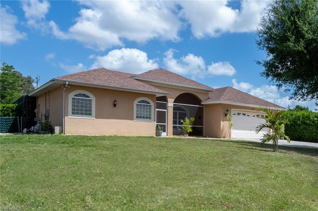 6817 Eagle ST, FORT MYERS FL 33966-1