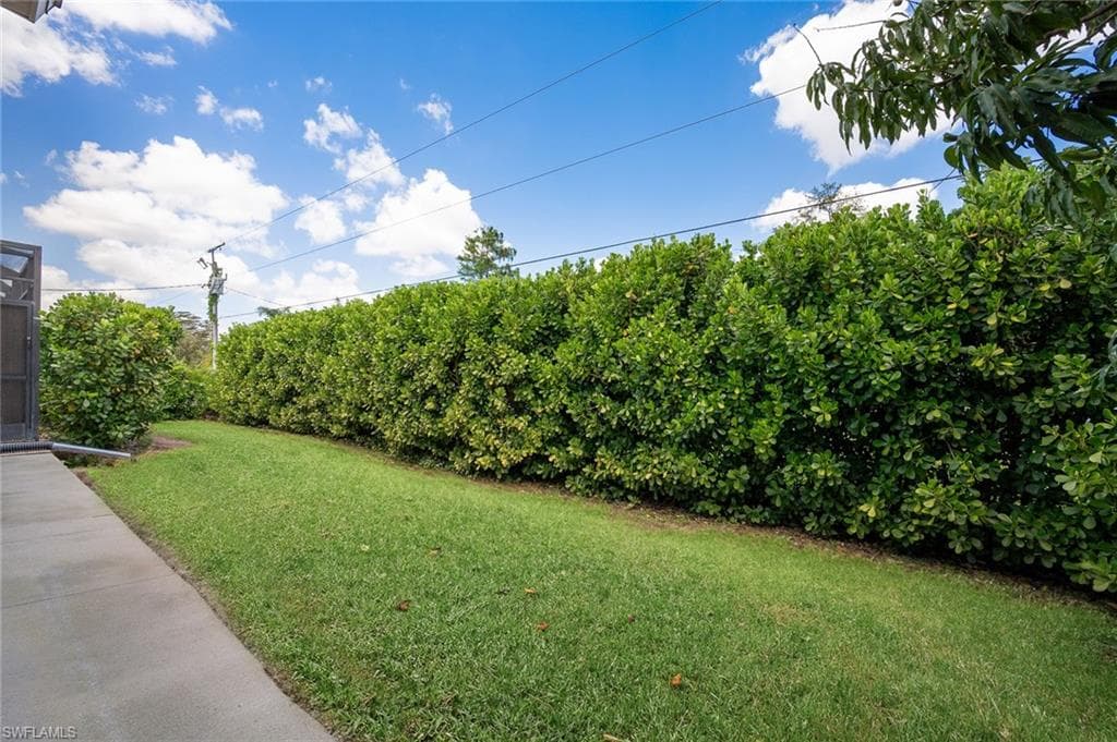 6817 Eagle ST, FORT MYERS FL 33966-31