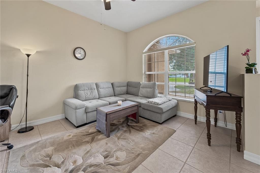 6817 Eagle ST, FORT MYERS FL 33966-3