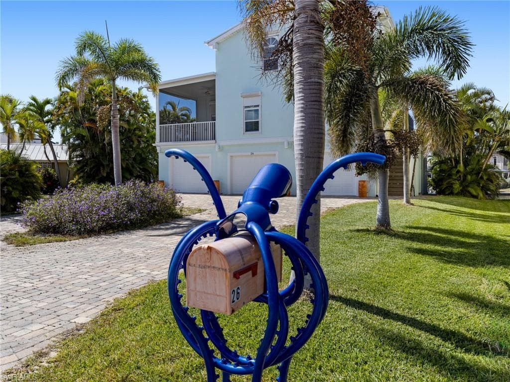 26 Palmview BLVD, FORT MYERS BEACH FL 33931-1
