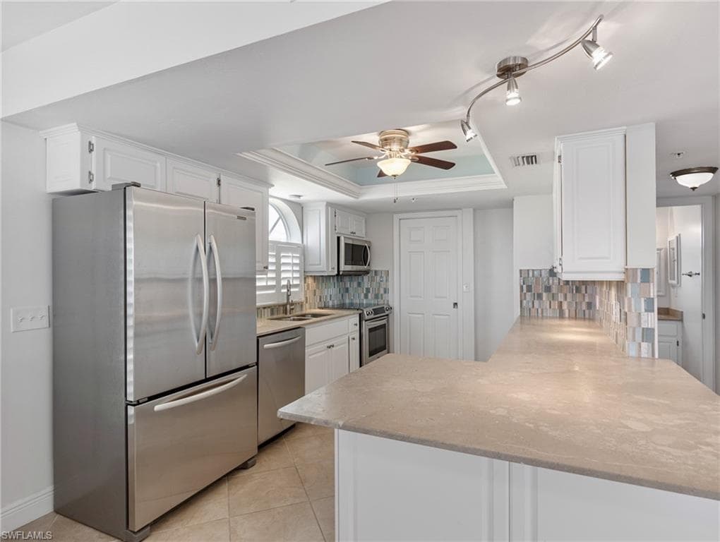 26 Palmview BLVD, FORT MYERS BEACH FL 33931-12