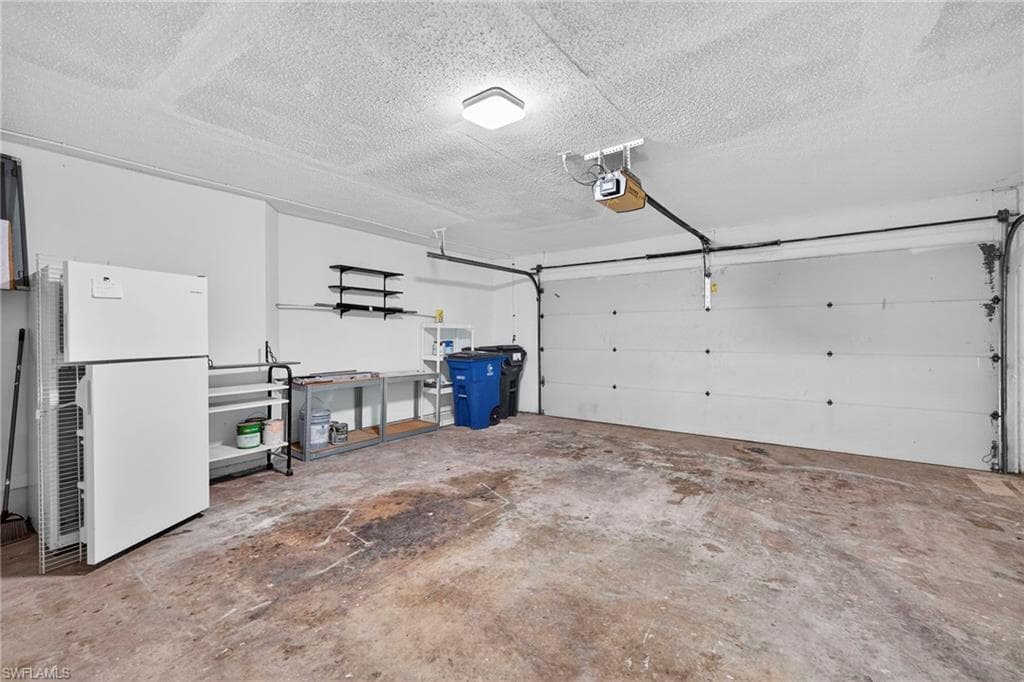 11653 Pointe Circle DR, FORT MYERS FL 33908-25