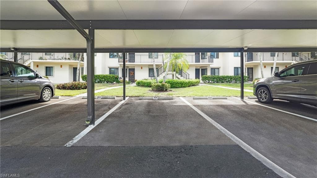 4957 Pepper CIR # C104, NAPLES FL 34113-21
