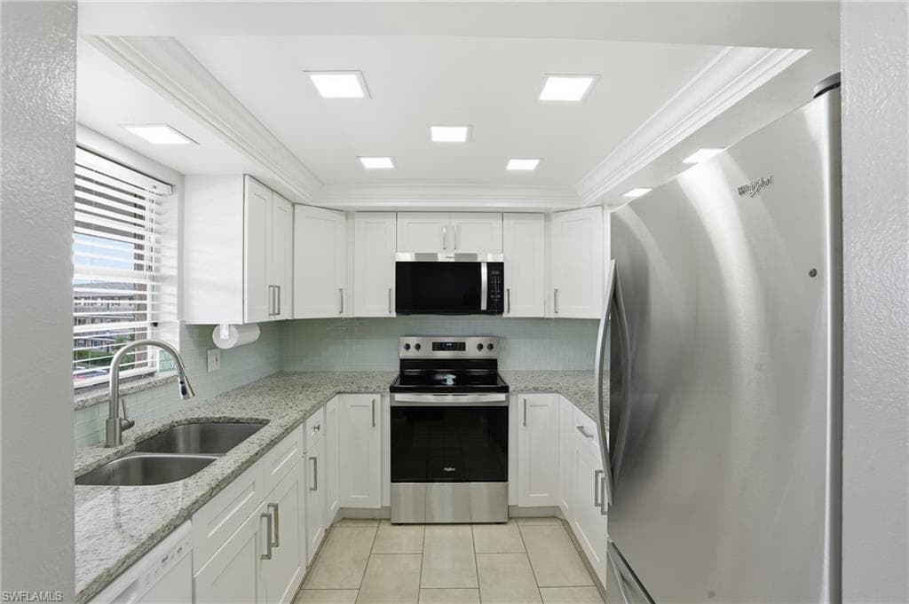 5435 Rattlesnake Hamm RD # 304, NAPLES FL 34113-3