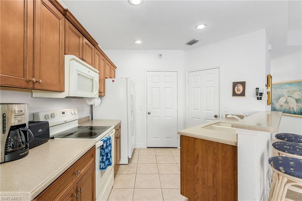 9814 Quinta Artesa WAY # 102, FORT MYERS FL 33908-3