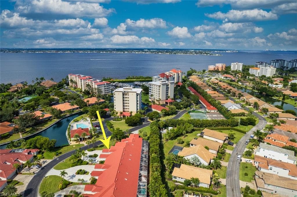 15193 Harbour Isle DR, FORT MYERS FL 33908-43