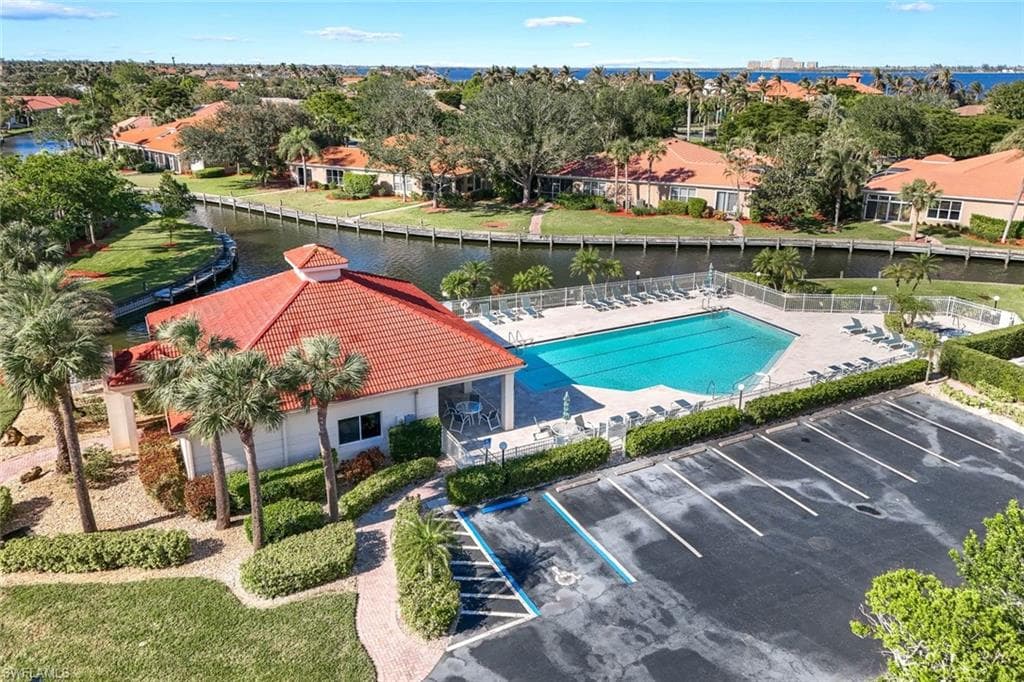 15193 Harbour Isle DR, FORT MYERS FL 33908-35