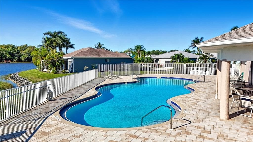 10733 Rio Mar CIR, ESTERO FL 33928-28