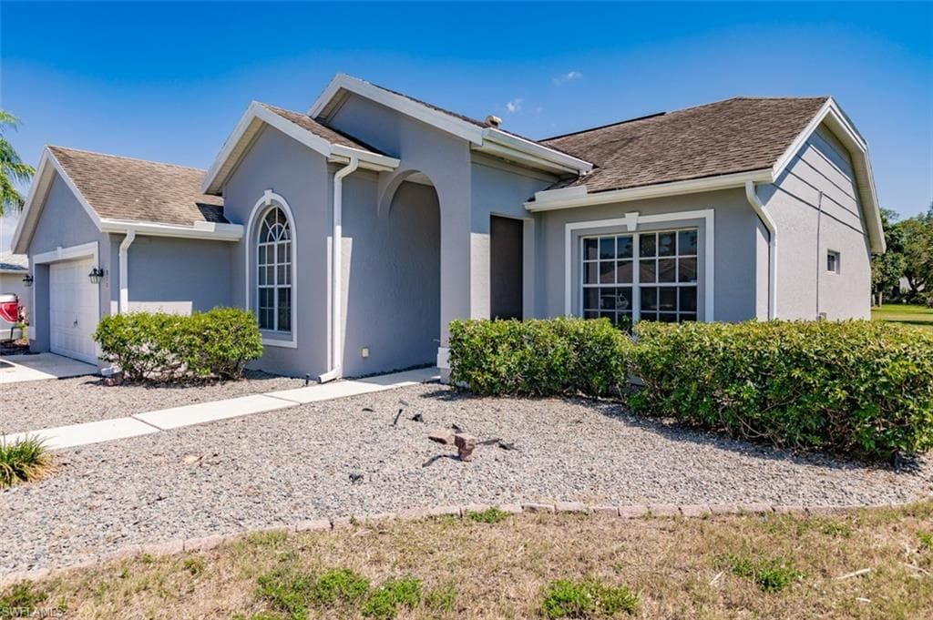 2615 6th ST W, LEHIGH ACRES FL 33971-1
